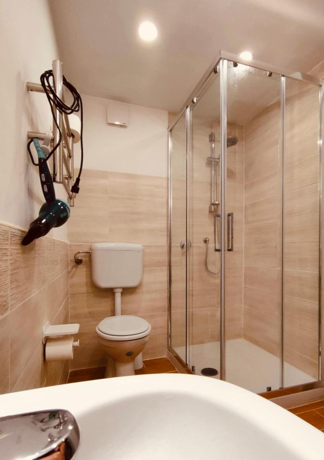 Normanni Central House Palermo Luaran gambar